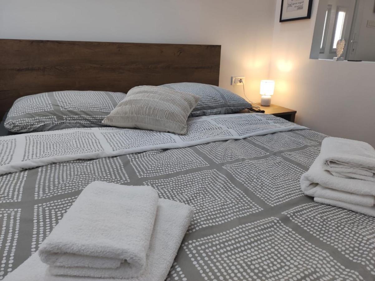 Luxury Apartman Nr Šibenik Buitenkant foto