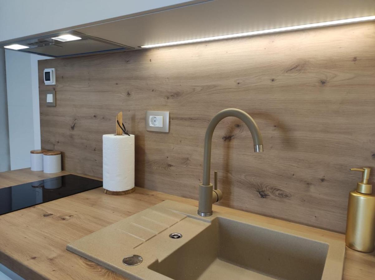Luxury Apartman Nr Šibenik Buitenkant foto